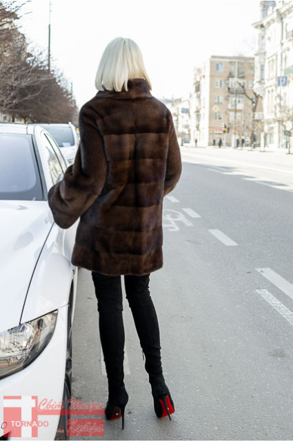 Шуба жіноча GTF C 2524 SCAN BROWN із натуральної коричневої норки