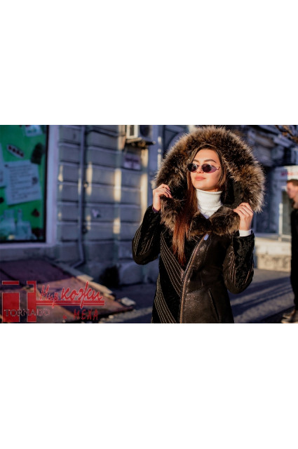 Дубленка с декорацией Tsv 3013