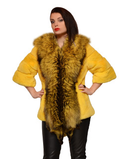 Комбіновані вироби для жінок: тканинні + хутро + шкіра