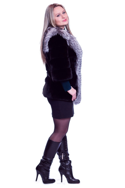 Шубка із хутра рекс чорного кольору glp-5140