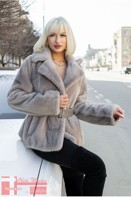 Шуба з норки Silver Blue + світла шкіряна кепка Gtf-fa2305. В наявності: 46.